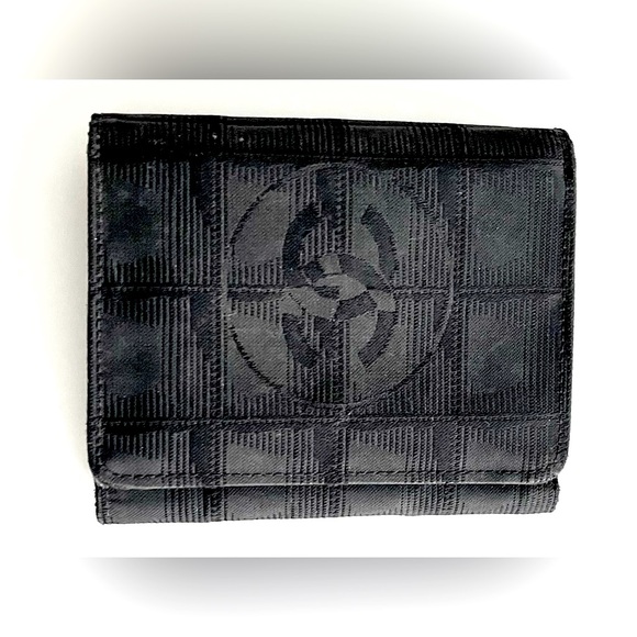 CHANEL—NYLON TRIFOLD WALLET—AUTHENTIC—GOOD CONDITION-CLASSIC & TIMELESS - Picture 1 of 16